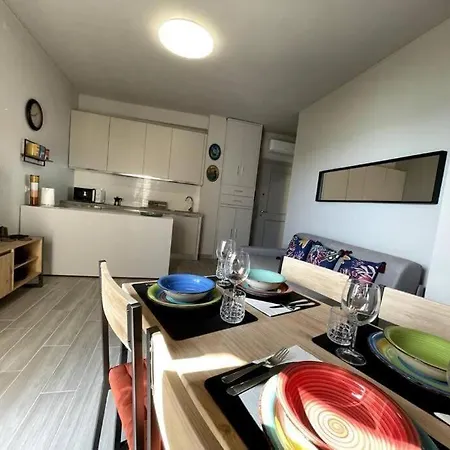 Letizia Vista Mare-wi-fi-box Auto Incluso Apartmán Sanremo