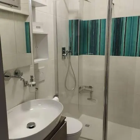 Apartment Letizia Vista Mare-wi-fi-box Auto Incluso Sanremo