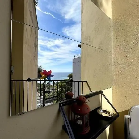 Letizia Vista Mare-wi-fi-box Auto Incluso Apartament